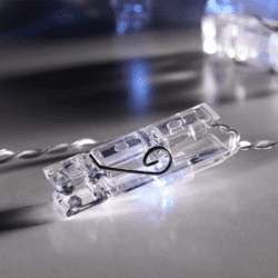 ^ "PLASTIC CLIPS" 10 LED ΛΑΜΠΑΚ ΣΕΙΡΑ ΜΠΑΤΑΡ.(3xAA) ΨΥΧΡΟ ΛΕΥΚΟ IP20 135+30cm ΔΙΑΦΑΝ ΚΑΛΩΔ ΤΡΟΦΟΔ