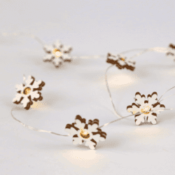 ^ "WOODEN SNOWFLAKE" 10 LED ΛΑΜΠ. ΣΕΙΡΑ ΜΠΑΤ.(2xAA)