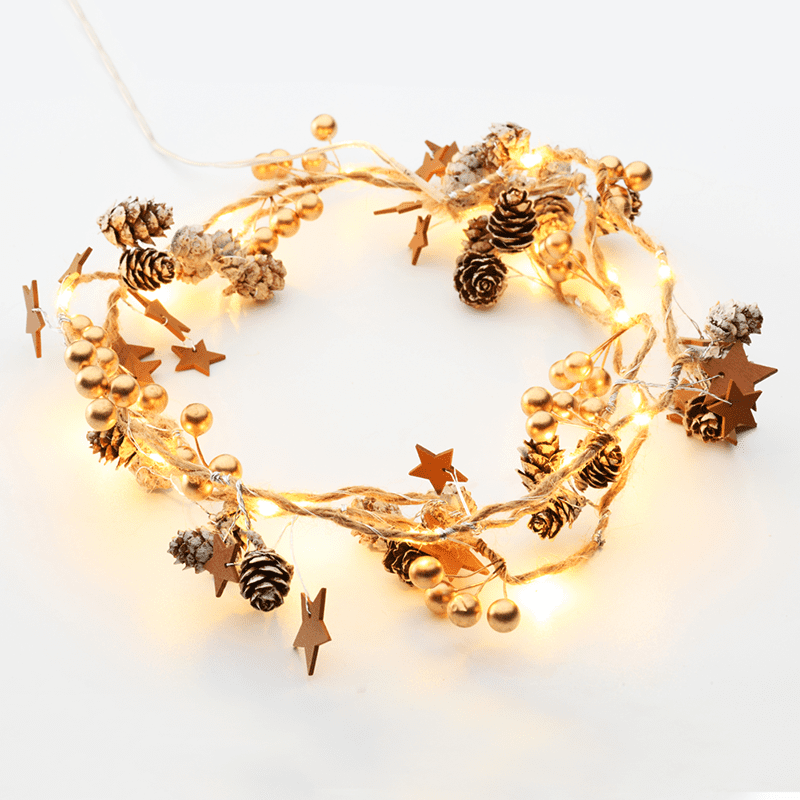 ^ "BROWN XMAS GARLAND"