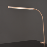 LED Φ/Σ ΓΡΑΦ 5W 4000Κ ΑΦΗΣ ΧΡΥΣ ΜΕ ΣΠΙΡΑΛ+ΣΦΙΓΚΤ 230V H85.5 DELGADO - Image 2