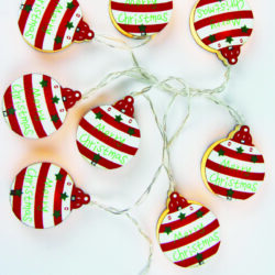 ^WOODEN XMAS BALL  10 LED ΛΑΜΠ  ΣΕΙΡΑ  ΘΕΡΜΟ ΣΤΑΘΕΡΟ ΜΠΑΤ (2ΧΑΑ) 1