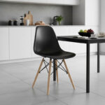 Καρέκλα Julita pakoworld PP μαύρο-φυσικό πόδι 46x50x82εκ - Image 2