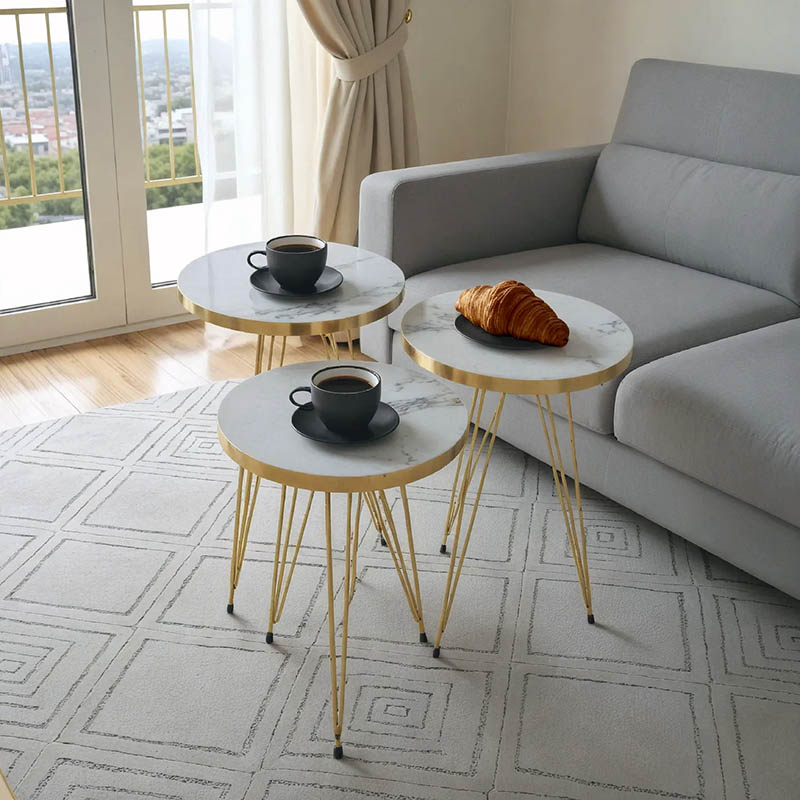 321-000069 Βοηθητικά τραπέζια Wakmi pakoworld σετ 3τεμ λευκό μπεζ μαρμάρου μελαμίνης-χρυσό μέταλλο