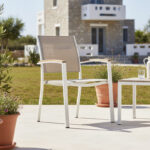 Πολυθρόνα Azelie pakoworld αλουμινίου σε απόχρωση textilene μπεζ και πόδι λευκό 56x75x88εκ - Image 2