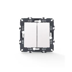 PRIME ΔΙΑΚΟΠΤΗΣ ΚΟΜΜΥΤΑΤΕΡ ΜΕ ΚΛΙΠ ΠΛΑΣΤΙΚΟΣ ΛΕΥΚΟΣ 2P 10AX 250VAC IP20