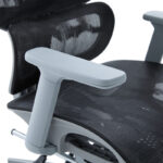 Καρέκλα γραφείου διευθυντη Vigo pakoworld γκρι- mesh μαύρο 52x70x118-124εκ - Image 8